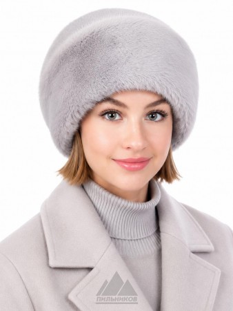 Шапка-боярка Фабиана Шапка-боярка Фабиана